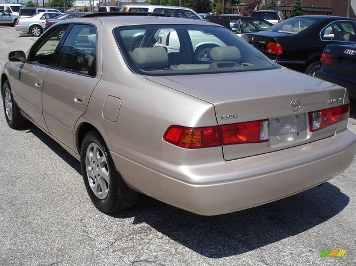 Anh em Camry 87-91 vô đây chơi Anh em Camry 87-91 vô đây chơi