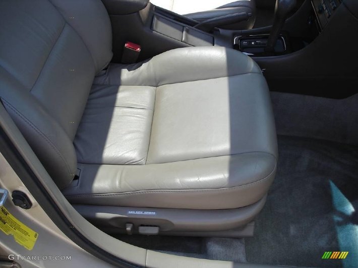 Anh em Camry 87-91 vô đây chơi Anh em Camry 87-91 vô đây chơi