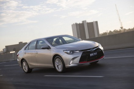 toyota-camry-commemorative-edition-marks-the-end-of-toyota-production-in-austral_4.jpg