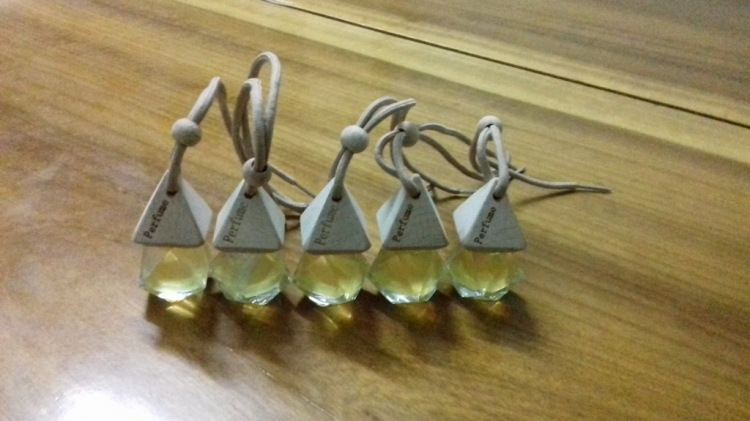 Tinh dầu quế treo xe Trà My