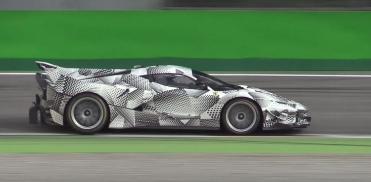 Ferrari FXX K Evoluzione: Quái vật mới của Ferrari