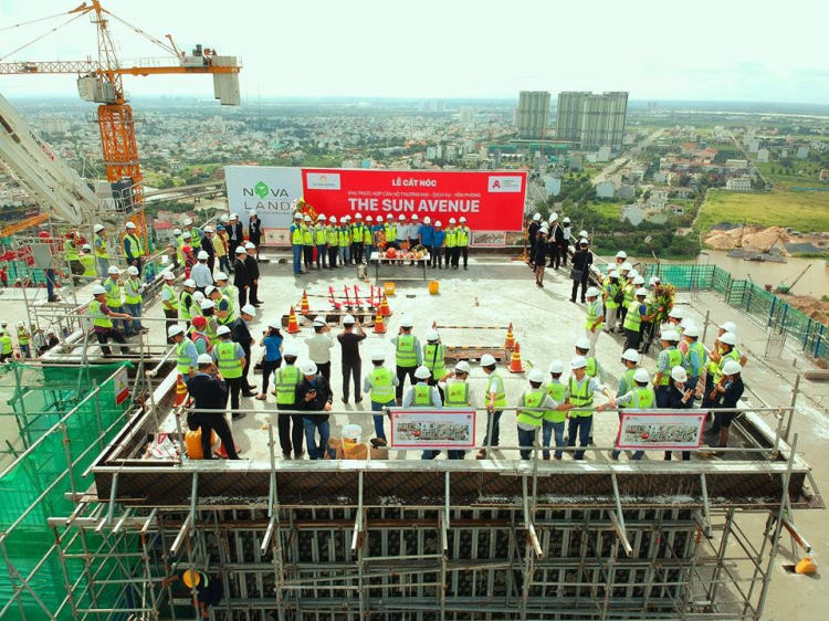 Giữa tháng 9 này The Sun Avenue cất nóc rồi thì có kịp bàn giao nhà trong Quý 2 - 2018 không các bác