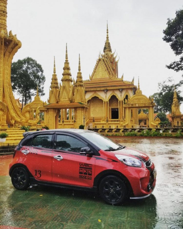 Kia Morning hay Hyundai i10 Kia Morning hay Hyundai i10