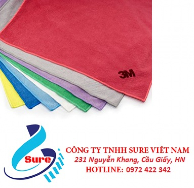 thảm chải sàn, khăn lau kính, thiết bị vệ sinh ô tô