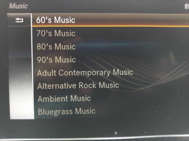 Sử dụng Mercedes-Benz App để xem dự báo thời tiết và nghe Radio Internet Sử dụng Mercedes-Benz App để xem dự báo thời tiết và nghe Radio Internet