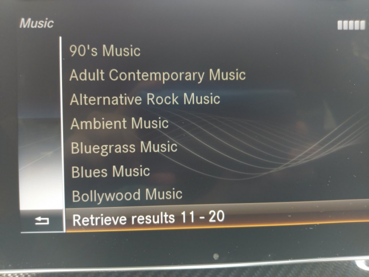 Sử dụng Mercedes-Benz App để xem dự báo thời tiết và nghe Radio Internet Sử dụng Mercedes-Benz App để xem dự báo thời tiết và nghe Radio Internet