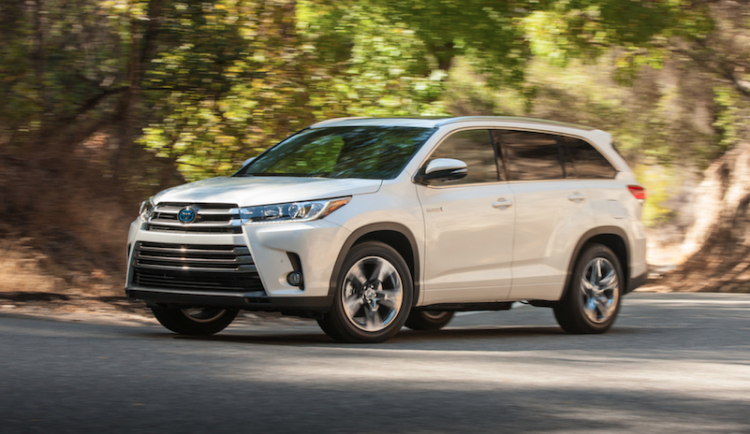 Toyota Highlander sẽ sử dụng động cơ Hybrid sản xuất tại Mỹ