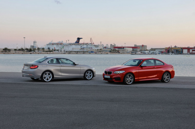 BMW 2 Series 2014 đạt chứng nhận an toàn Top Safety Pick+ của IIHS