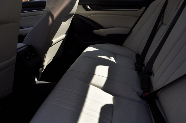 Đánh giá sơ bộ Honda Accord 2018 Đánh giá sơ bộ Honda Accord 2018
