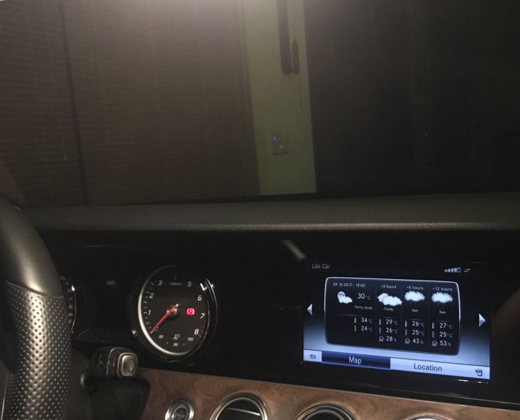 Sử dụng Mercedes-Benz App để xem dự báo thời tiết và nghe Radio Internet Sử dụng Mercedes-Benz App để xem dự báo thời tiết và nghe Radio Internet
