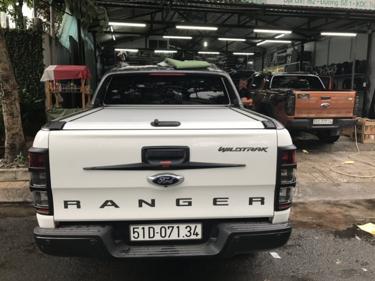 Nắp thùng thấp cho WildTrak 3.2 Nắp thùng thấp cho WildTrak 3.2