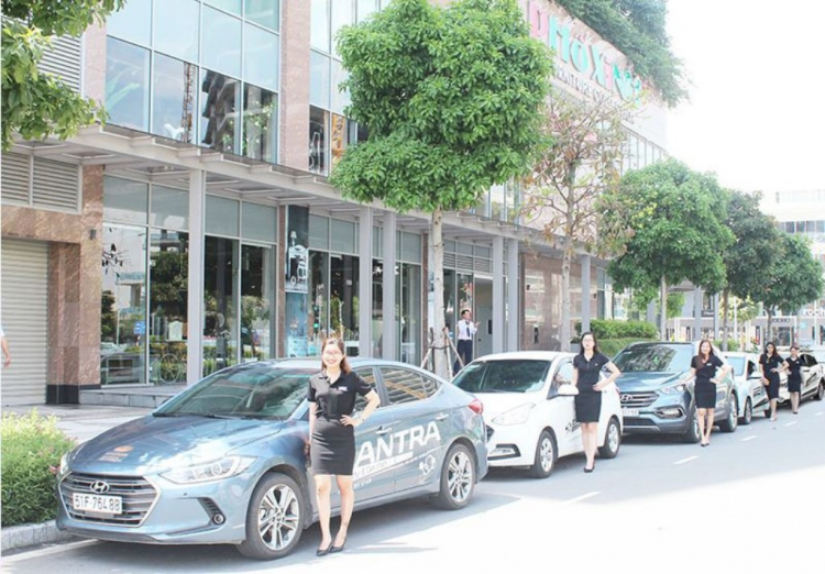 Hyundai Võ Văn Kiệt - Một ngày sôi động cùng Roadshow