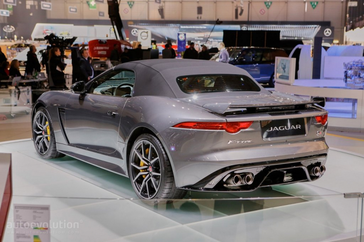 Jaguar Sẽ trang bị động cơ điện cho F-Type trong thời gian tới.