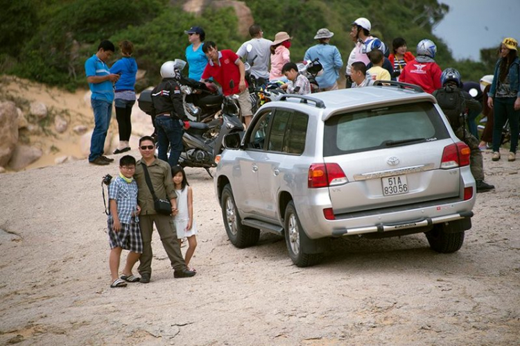 LAND CRUISER  FRIENDCLUB (LFC) "Where there were NO ROADS, there was LAND CRUISER"