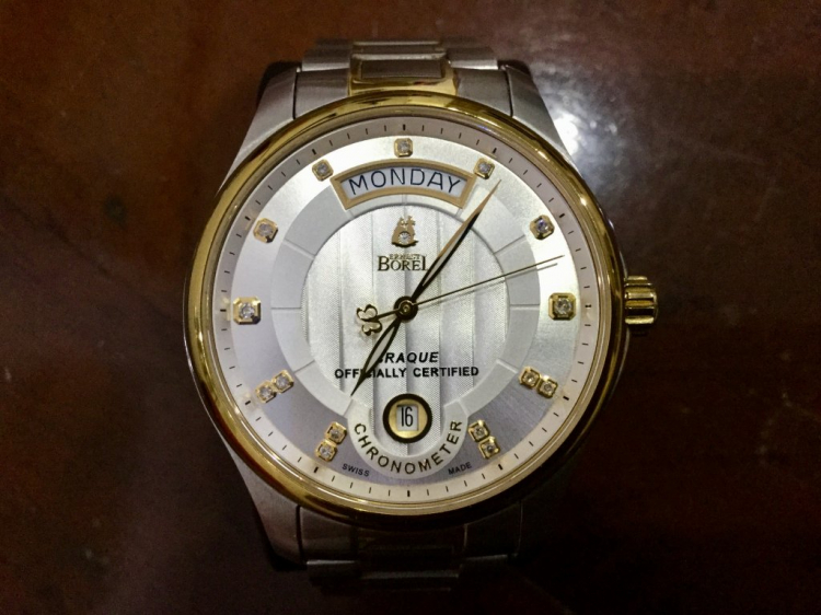 Đồng hồ hiệu giá ko tưởng Raymond Weil tourbillon Đồng hồ hiệu giá ko tưởng Raymond Weil tourbillon