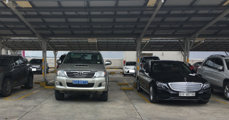 Cặp đôi hoàn cảnh