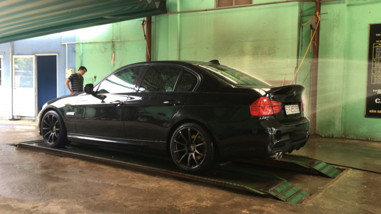 E90 RETROFIT OPTIONS E90 RETROFIT OPTIONS