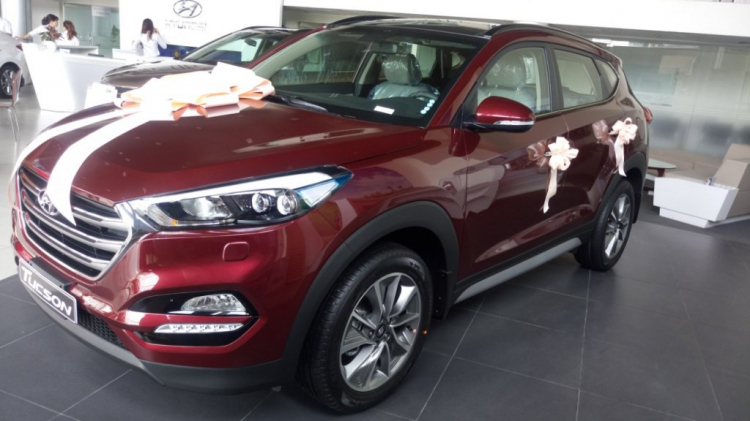 HYUNDAI GIÁ RẺ giảm giá TUCSON 130TR CHO NĂM 2018