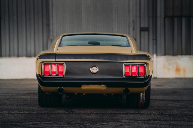 Ford Mustang Boss 302 đời 1970 được độ lại cho diễn viên Robert Downey Jr.
