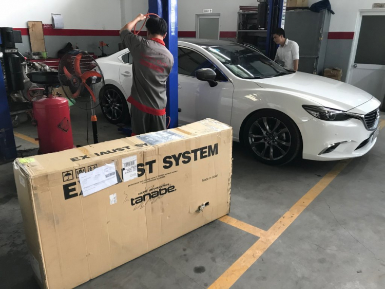 Nâng cấp nhẹ Mazda 6 FL 2017 ( H&R Lower, Tanabe Exhaust, Aero Kit...)