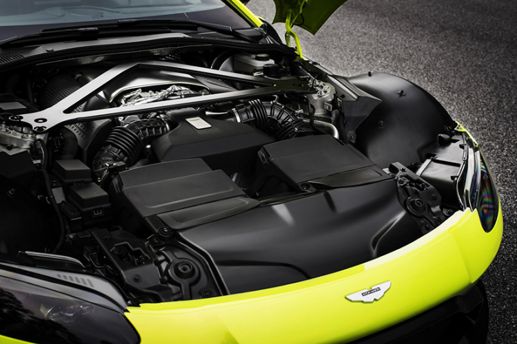 Aston Martin Vantage thế hệ mới ra mắt: ngoại hình siêu xe kết hợp động cơ AMG