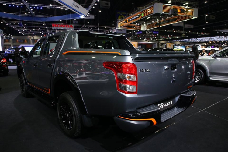 Mitsubishi Triton Athlete ra mắt tại Thái Lan