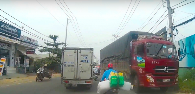 Dạt ra cho ta tấp lề .