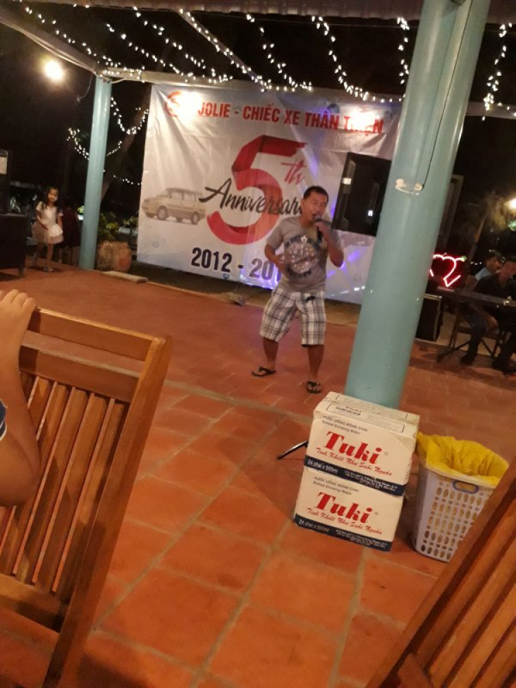 Jolie - Trên những nẻo đường Jolie - Trên những nẻo đường