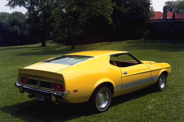 FORD MUSTANG (1969-1973)