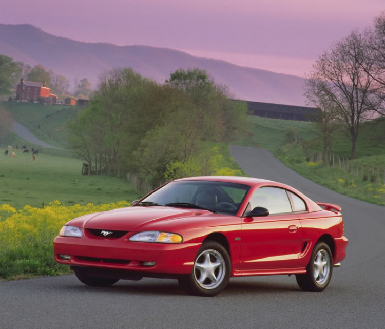 FORD MUSTANG (1993-1997)