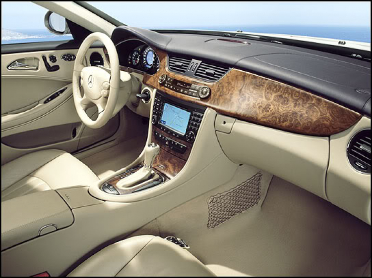 2005 Mercedes-Benz CLS-Class