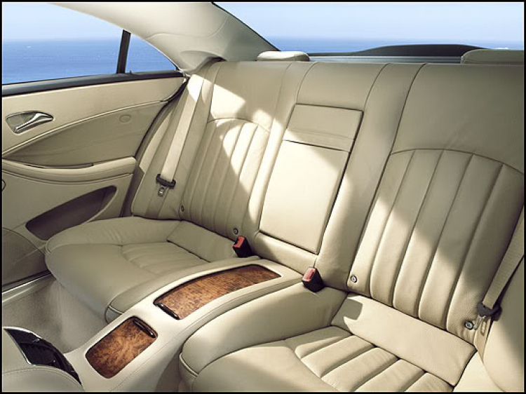 2005 Mercedes-Benz CLS-Class