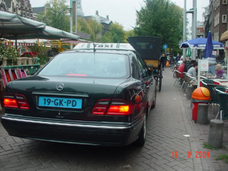 MERCEDES-BENZ ư? Taxi đấy chứ