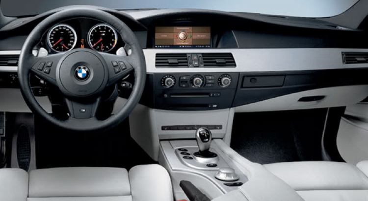Nội thất #1 (BMW M5)