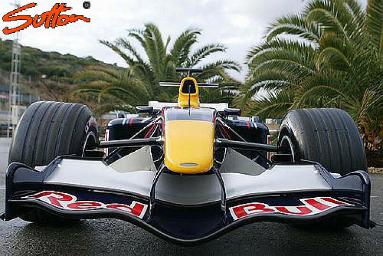 F1 - Xe mùa 2005 - Những hình ảnh đầu tiên