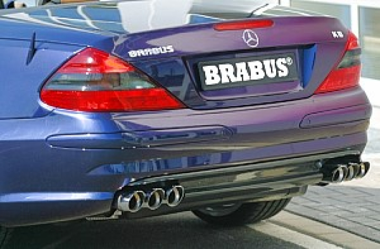 sự khác nhau giữa AMG và Brabus.