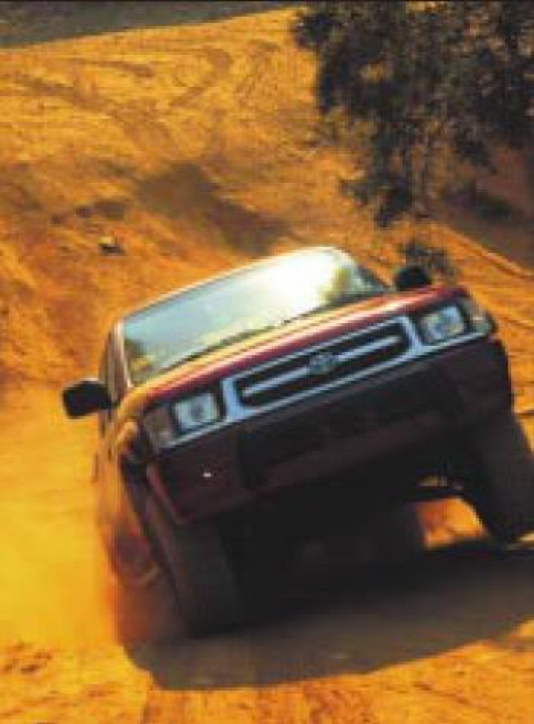 Kíến thức cơ bản : sử dụng hiệu quả xe hai cầu (4WD - 4x4) Kíến thức cơ bản : sử dụng hiệu quả xe hai cầu (4WD - 4x4)