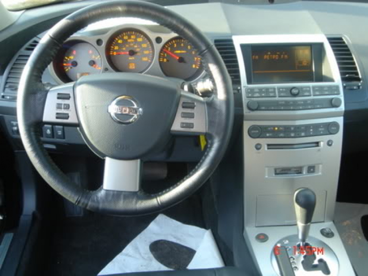 SHOWROM NISSAN KIM MA . SHOWROM NISSAN KIM MA .