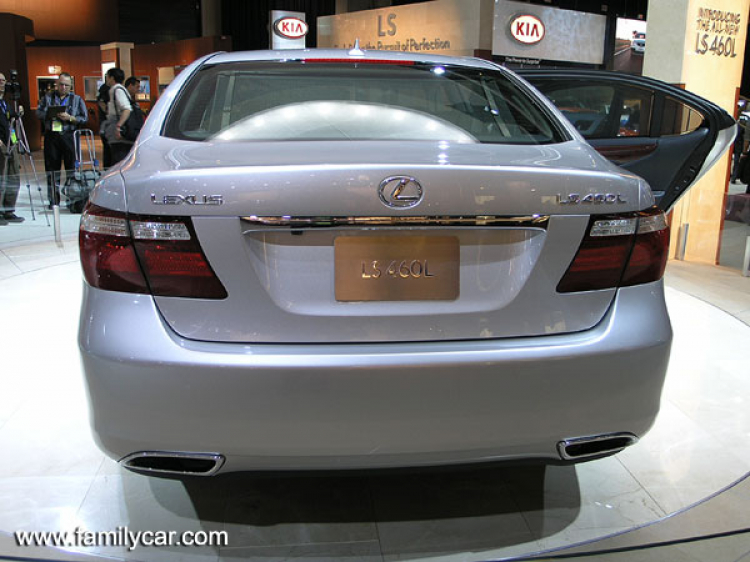 2007 Lexus LS-460