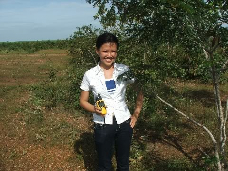 Help - walki talki ( bộ đàm cầm tay) Help - walki talki ( bộ đàm cầm tay)