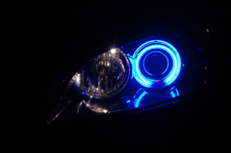 Angel Eyes của Mazda 3 Angel Eyes của Mazda 3