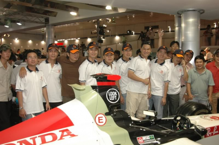Vài hình ảnh VN Autoshow 2006 Vài hình ảnh VN Autoshow 2006