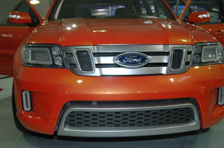 Vài hình ảnh VN Autoshow 2006 Vài hình ảnh VN Autoshow 2006