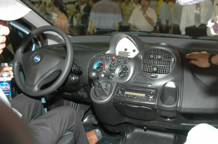 Vài hình ảnh VN Autoshow 2006 Vài hình ảnh VN Autoshow 2006