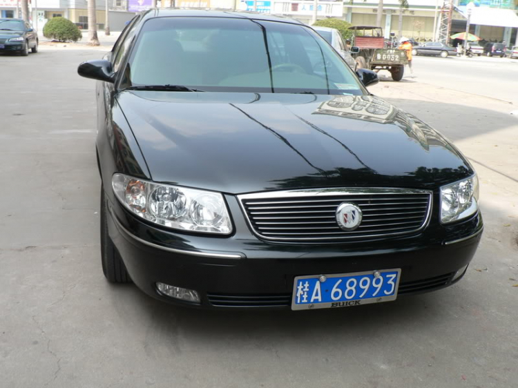 Mấy chiếc xe bên Tàu.