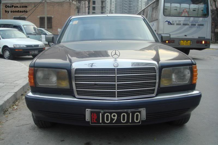 độ Mercedes 260se W126