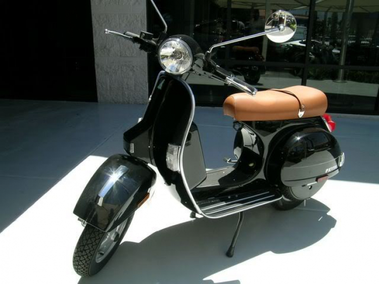 Vespa GT