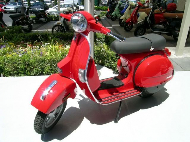 Vespa GT