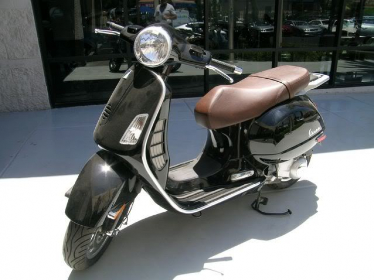 Vespa GT