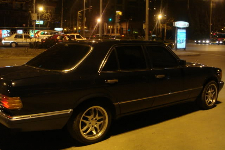 độ Mercedes 260se W126